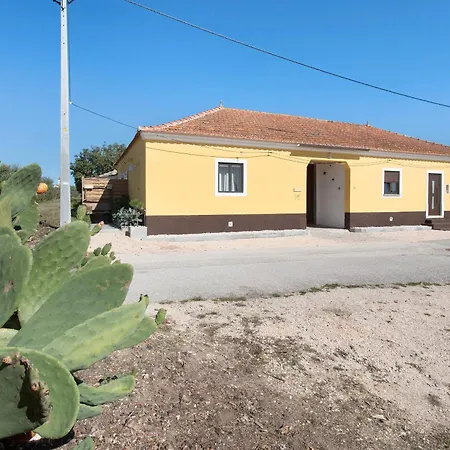 Recanto Do Pinhal E Mar بيت للعطل *